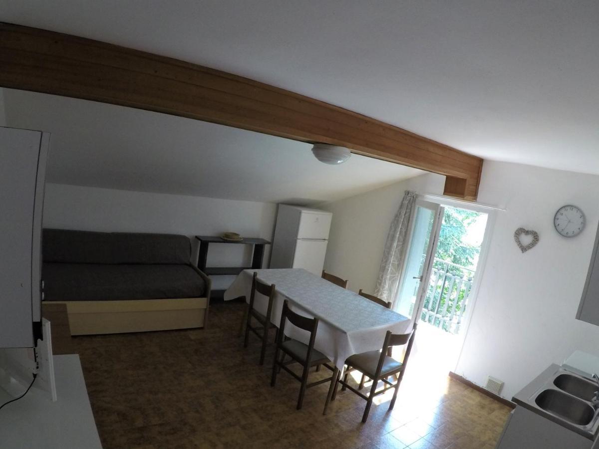 Residence Catullo Bezzecca Esterno foto